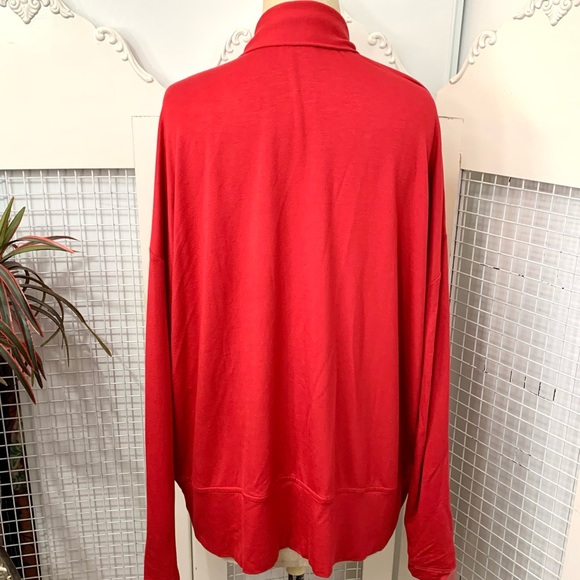 CAbi firebrick red “Tess” long sleeve tee- L - Picture 6 of 16